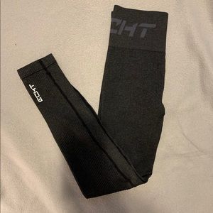 Women’s workout leggings